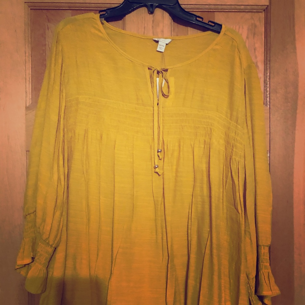 Mustard blouse
